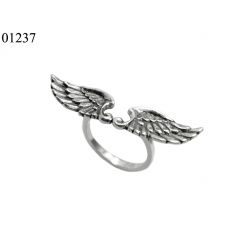 фото Кольцо Крылья